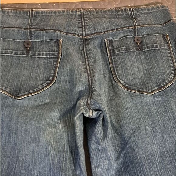 Old Navy flare jeans size 14 - Picture 5 of 6